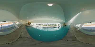 Крытый бассейн